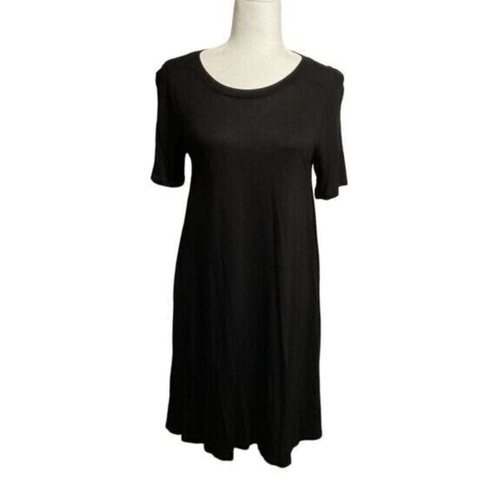 BCBGeneration Black Short Sleeve T-Shirt Dress Casual & Versatile
